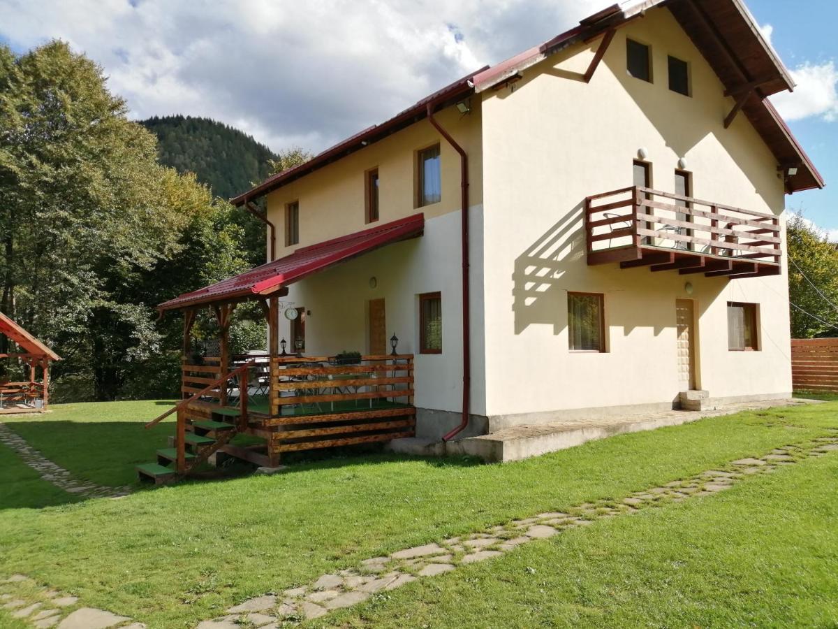 Vila Carmen Cazaci Exterior photo